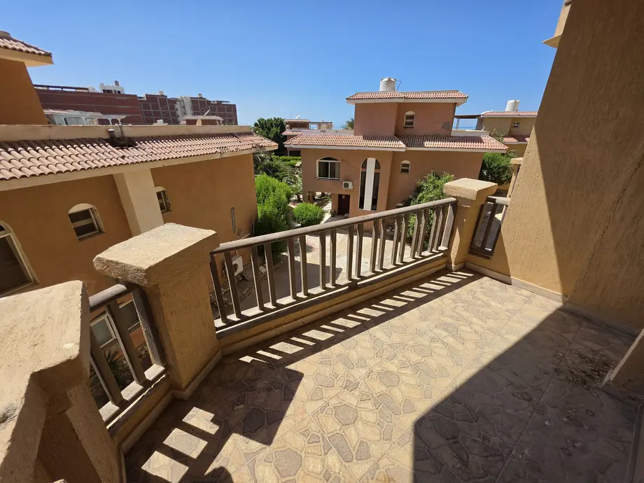 Furnished 1-bedroom apartment in Turtles Beach Resort — Turtles Beach Resort Al Ahyaa