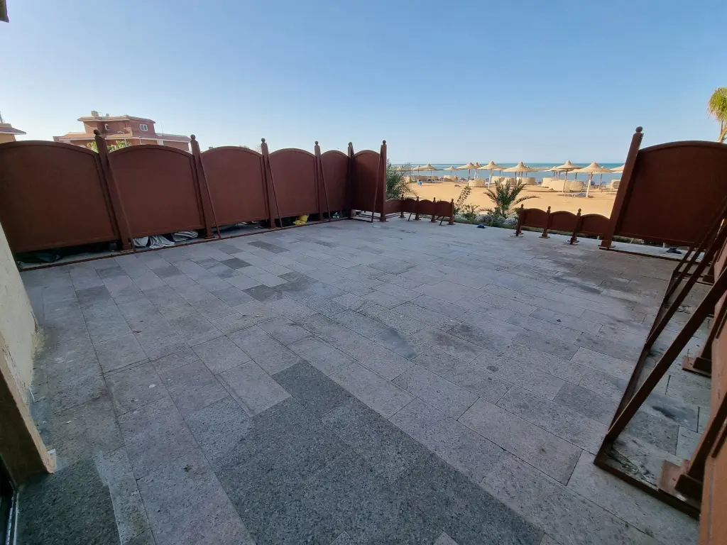 1-Schlafzimmer-Wohnung mit Privatstrand im Turtles Beach Resort — Turtles Beach Al Ahyaa