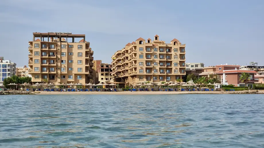 Möblierte Strandwohnung in Turtles Beach mit Balkon — Turtles Beach Al Ahyaa